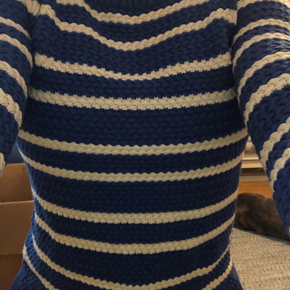 Sweater - Picture 2 of 2